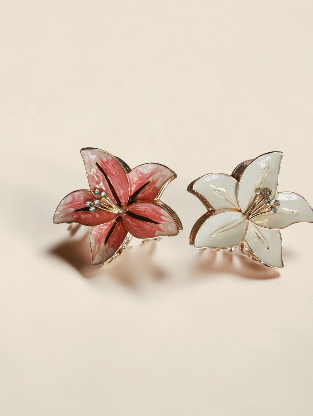 NEW Piper K Flower Design 2-Pack Metal Hair Claw Clip Hair Accessory 3 inch NWT